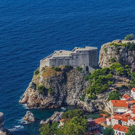 Rooms In Dubrovnik With Air Conditioning, Wifi, Washing Machine 4246-3 Πανσιόν