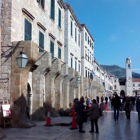 Πανσιόν Rooms In Dubrovnik With Air Conditioning, Wifi, Washing Machine 4246-3 Ντουμπρόβνικ